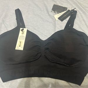 Kindred Bravely Sublime Hands Free Pumping Bra. New with Tags and Extender. XL